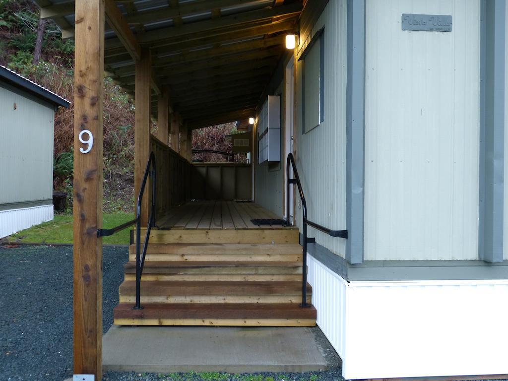 Driftwood By The Sea Inn Campbell River Exterior foto