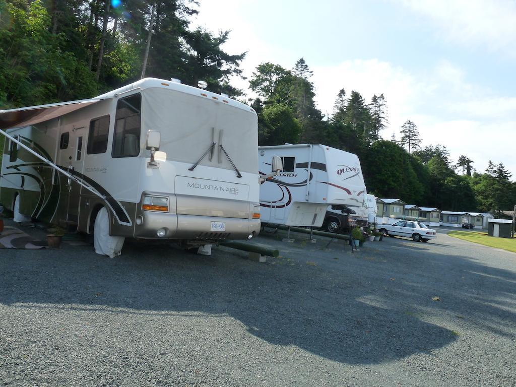 Driftwood By The Sea Inn Campbell River Exterior foto
