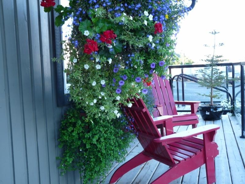 Driftwood By The Sea Inn Campbell River Exterior foto